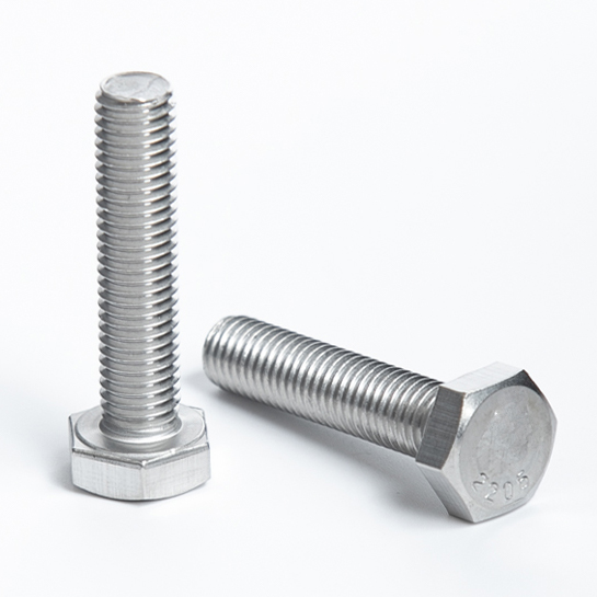 深海化工高腐蝕環境的堅固守護——解讀2205雙相不銹鋼螺栓